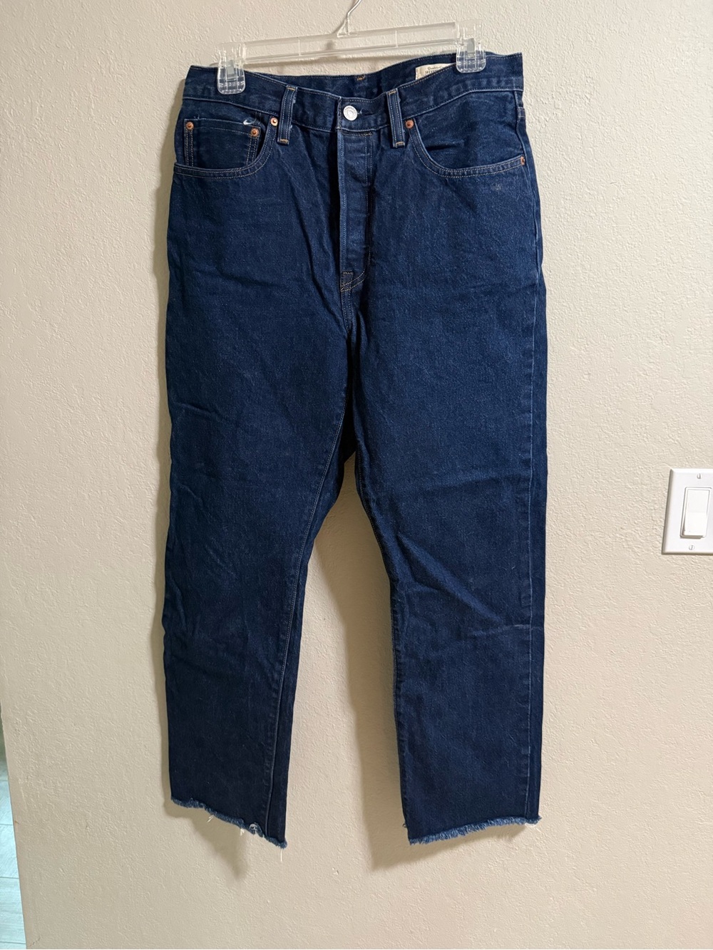 Levi’s 501 ’90s Cropped Straight Jeans Dark Wash W30